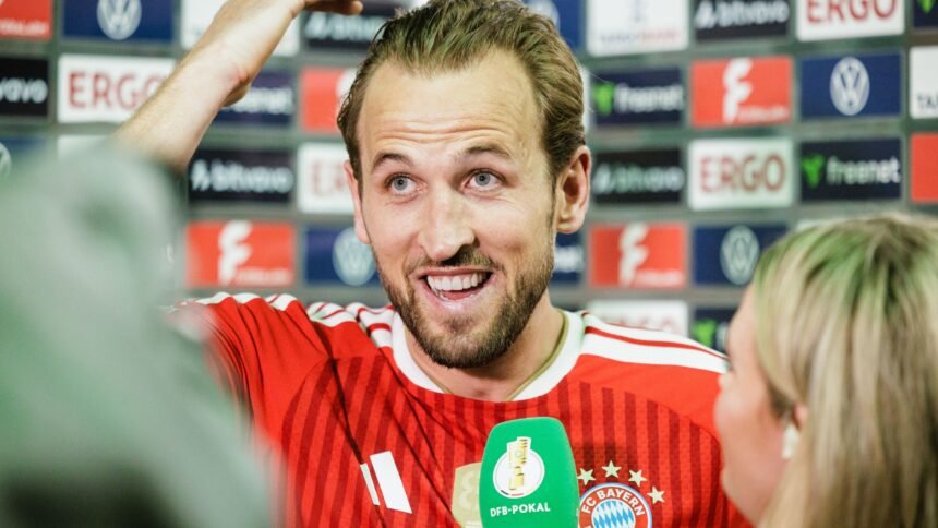 Harry Kane playing football for Bayern Munich