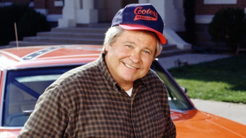 Ben Jones who played Cooter Davenport on The Dukes of Hazzard