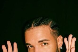 Drake featuring Yeat Miss My Dogs lyrics and song breakdown