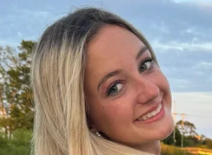 Trinity Mason smiling in a picture