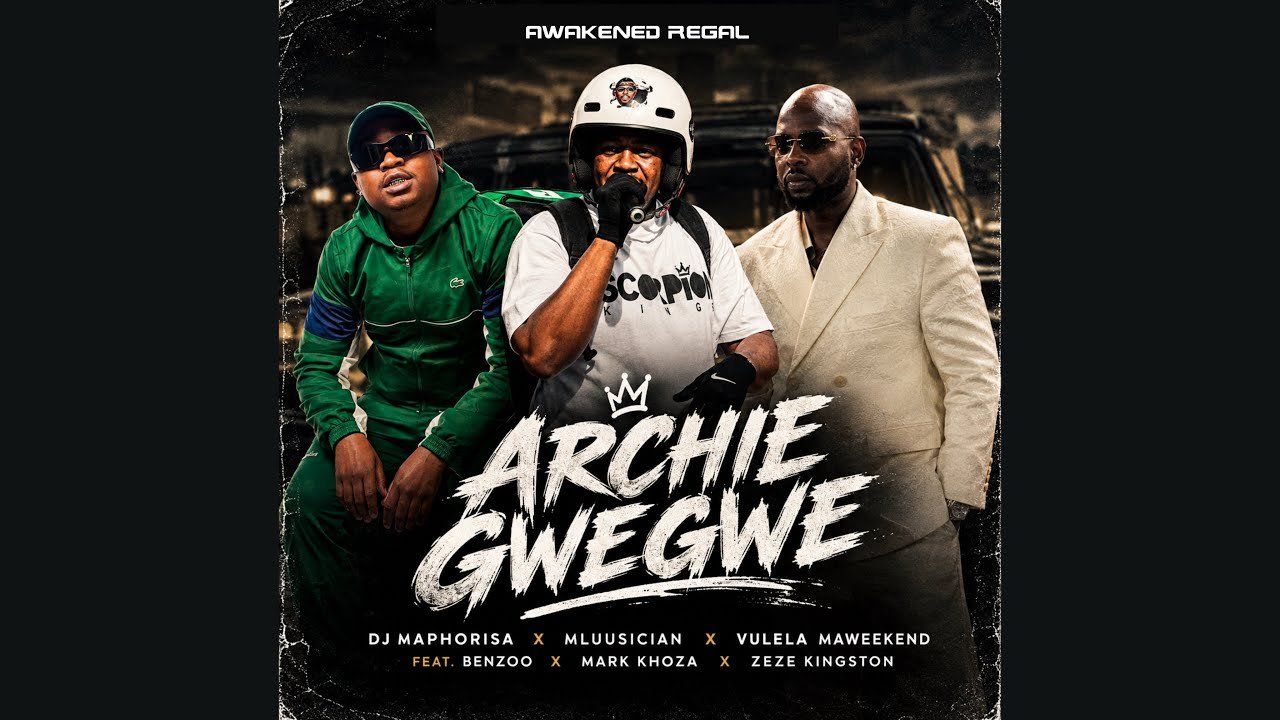 Dj Maphorisa, Mluusician, Vulela Maweekend, Benzoo and Mark Khoza on stage performing the Amapiano song Archie Gwegwe