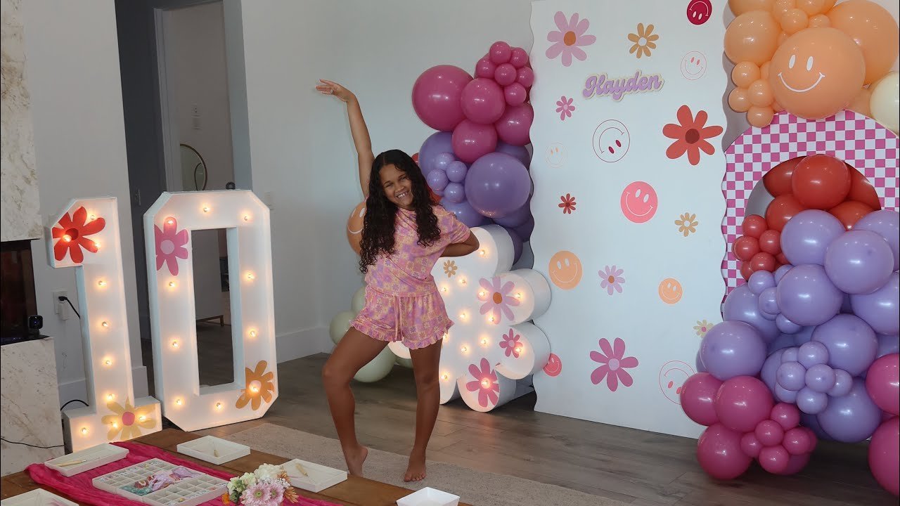 Hayden Fluellen - Hayden Fluellen Biography: Age, YouTube Fame, Family, and Life Story