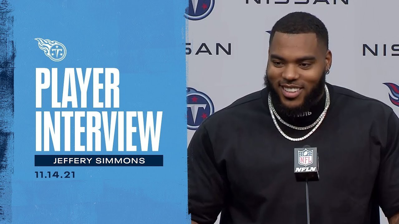 Jeffery Simmons on defense at Nissan Stadium - Jalen Hurts Leads Eagles Past Titans 24-20 in Late-Game Thriller