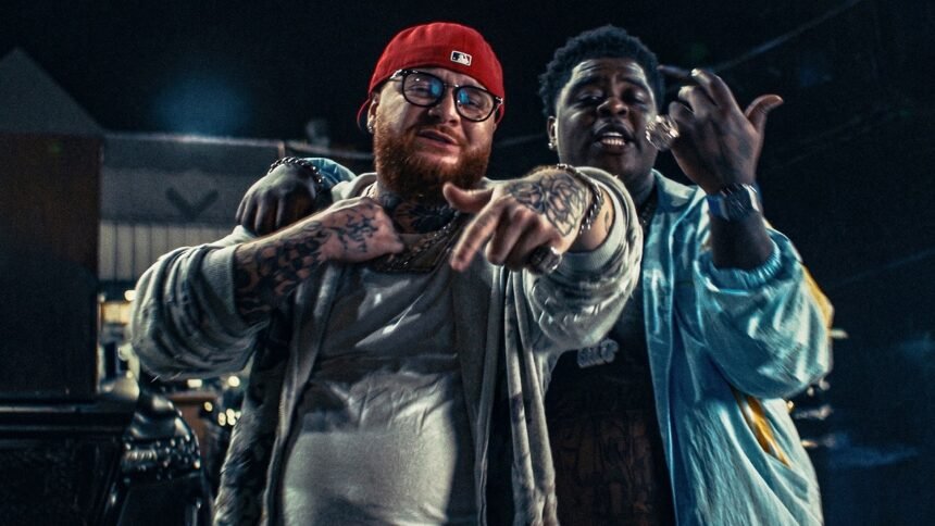 BigXthaPlug and Belly Gang Kushington performing in the LITE music video