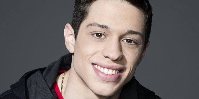 Comedian and actor Pete Davidson posing for a photo