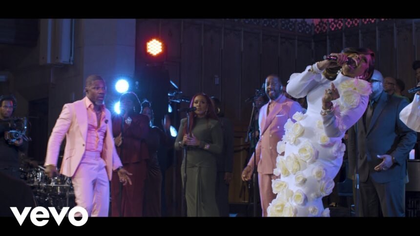 Kirk Franklin and Karen Clark-Sheard performing Thank You For Everything Live on stage.